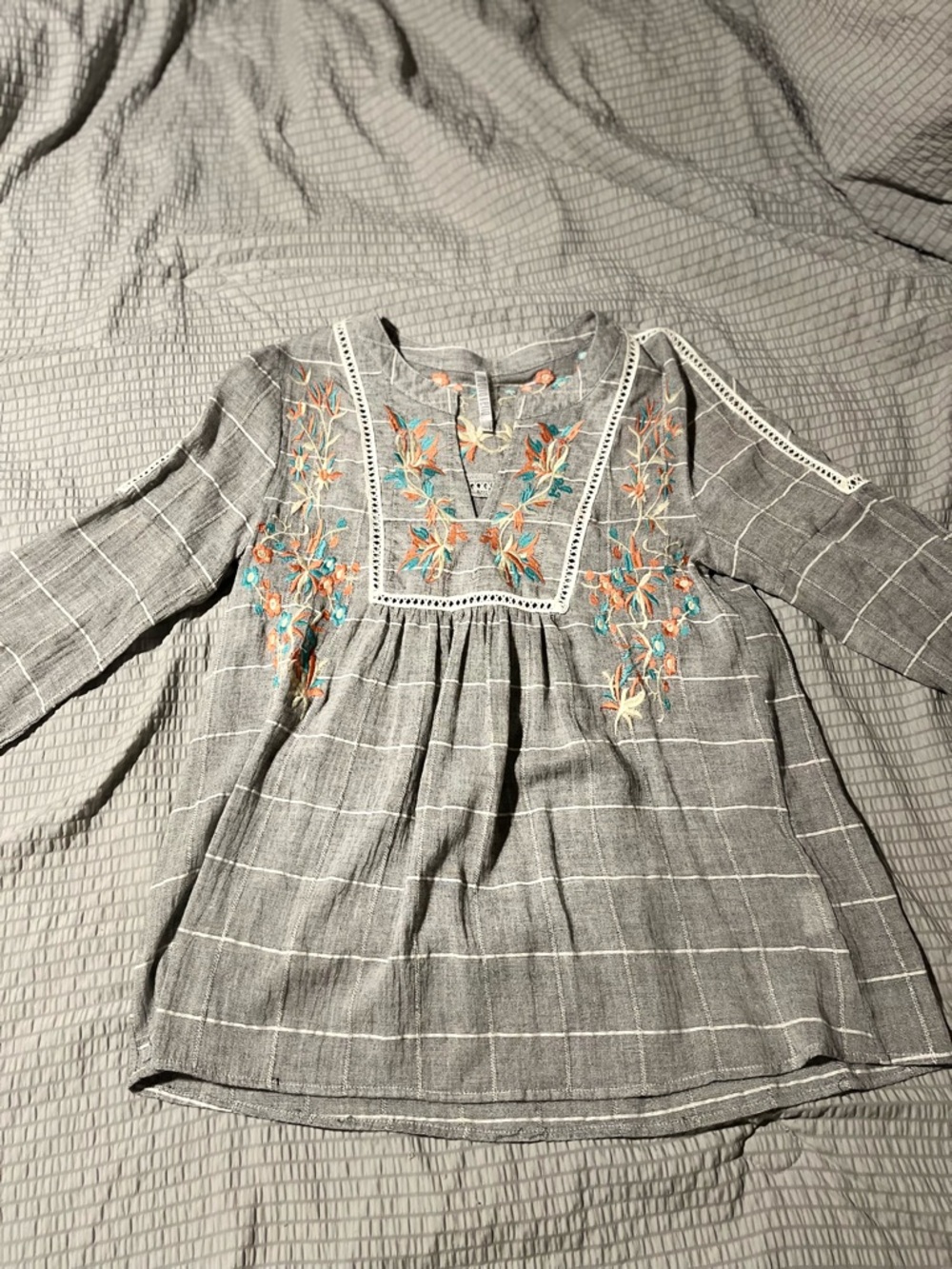 Mario Reno Embroidered Boho Blouse Size M
